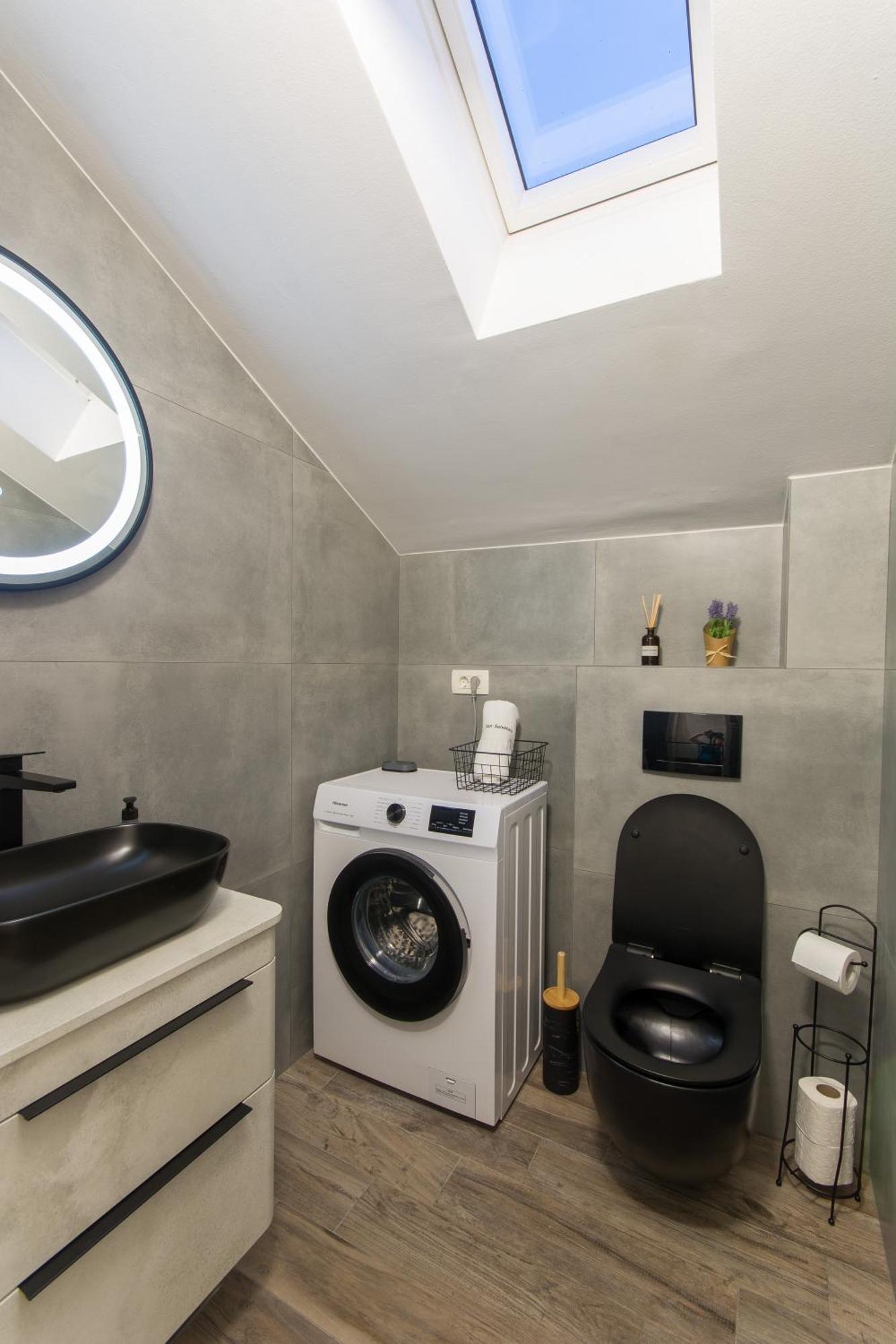 San Salvatore Luxury Penthouse Apartma *