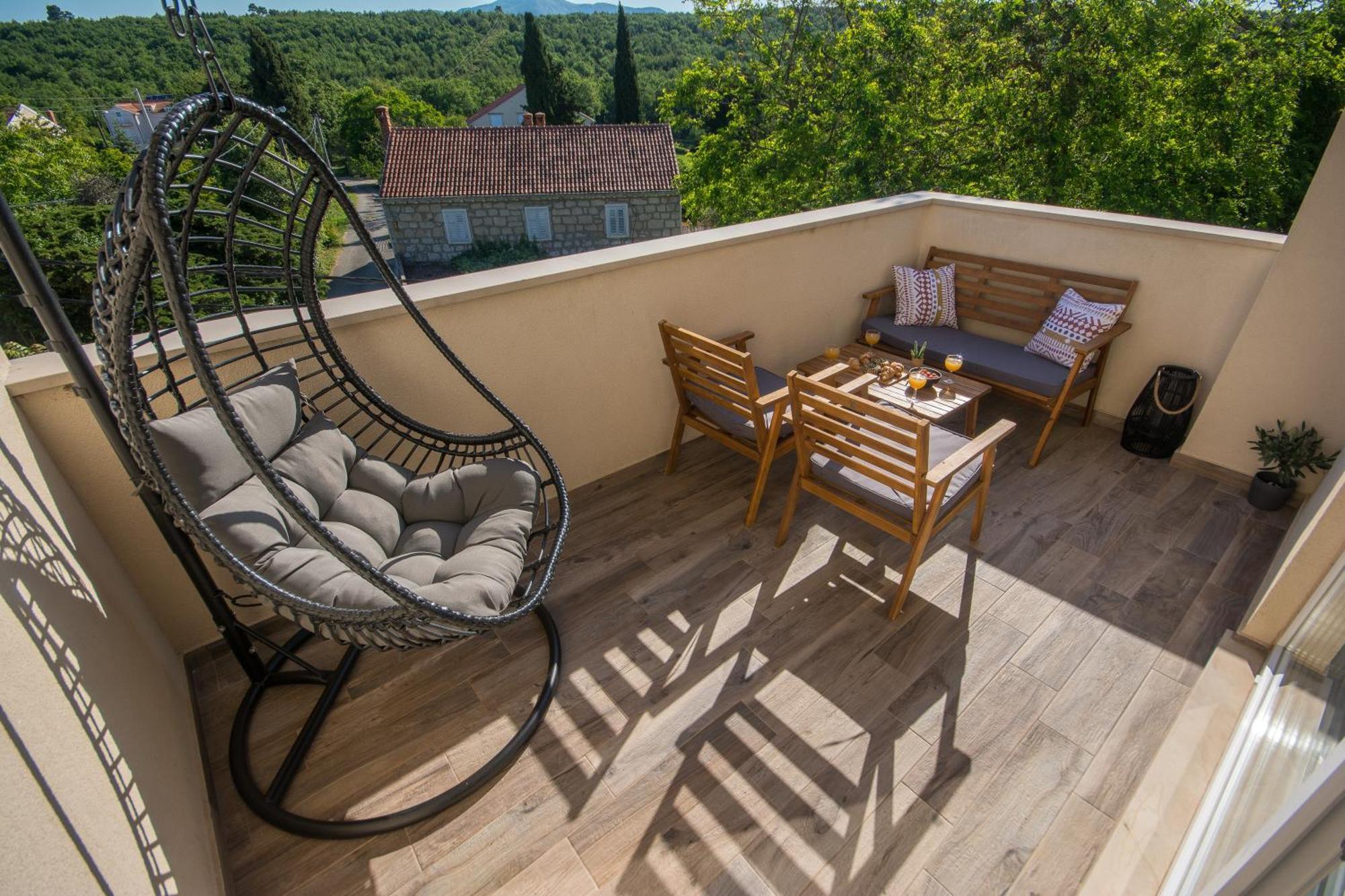 San Salvatore Luxury Penthouse Apartma *