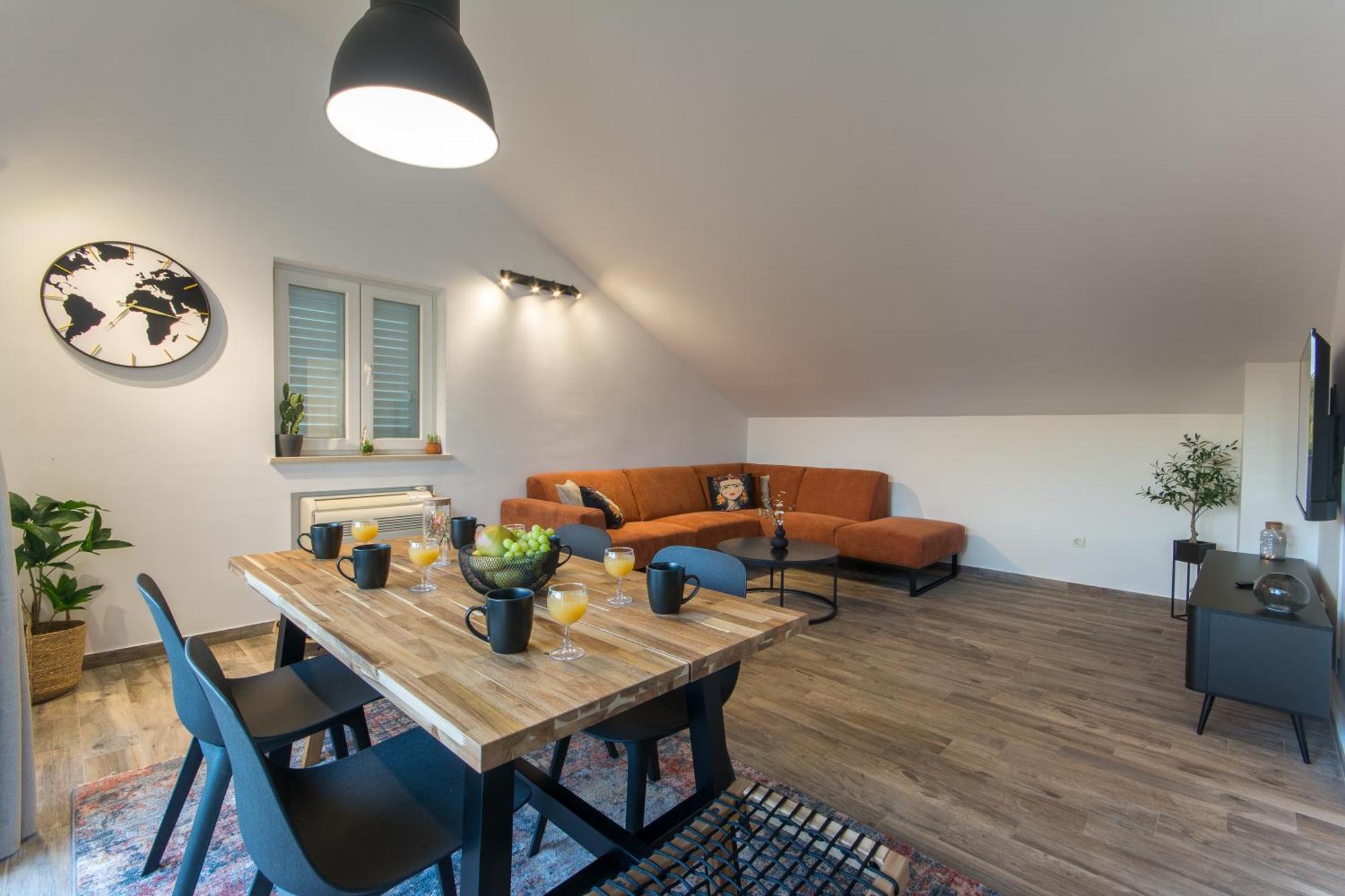 San Salvatore Luxury Penthouse *